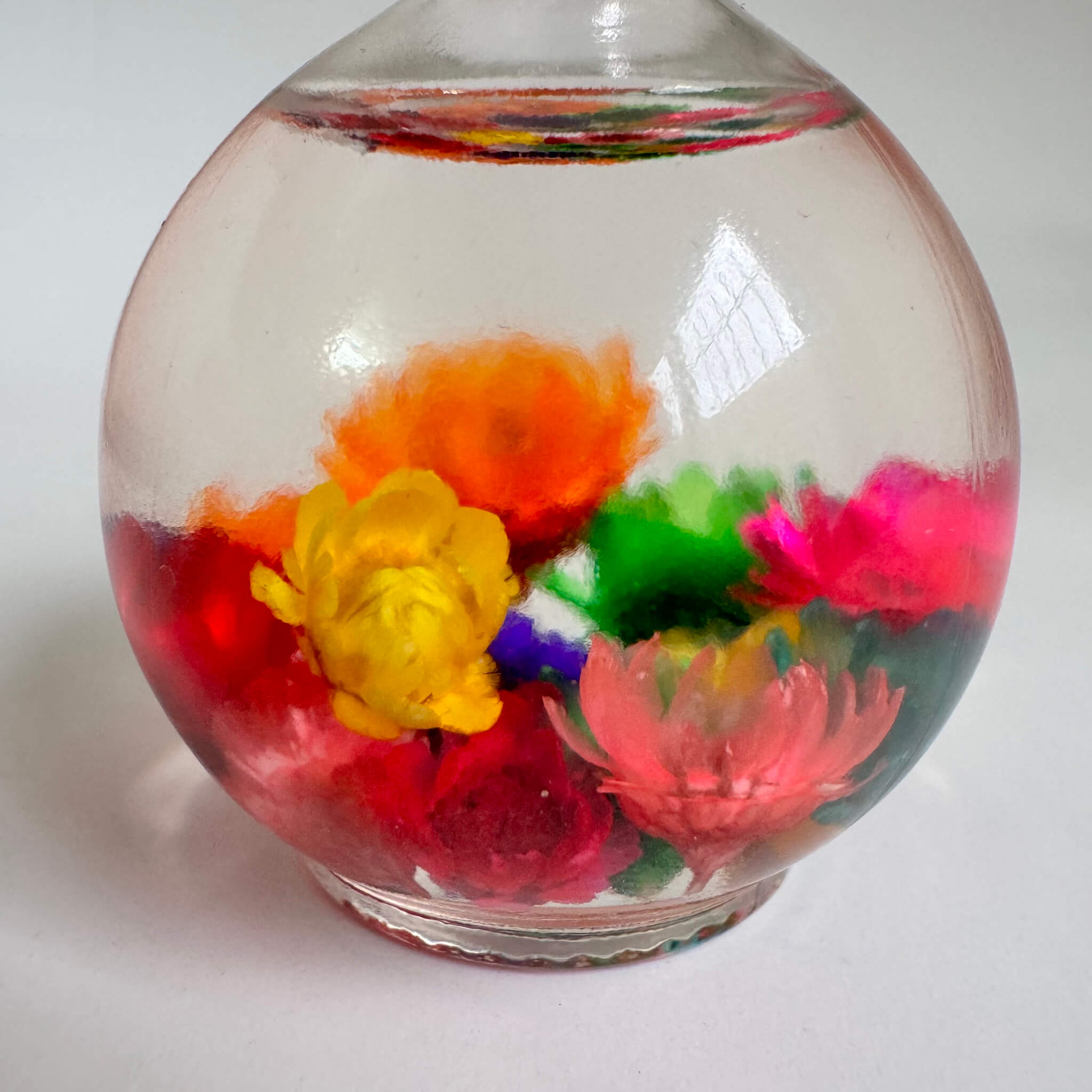 VANFA Cuticle Oil infused with real flower 0.42 Oz - Lotus Flowers