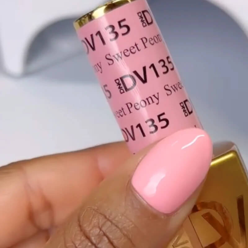 DIVA Gel Polish ONLY - #135 Sweet Peony