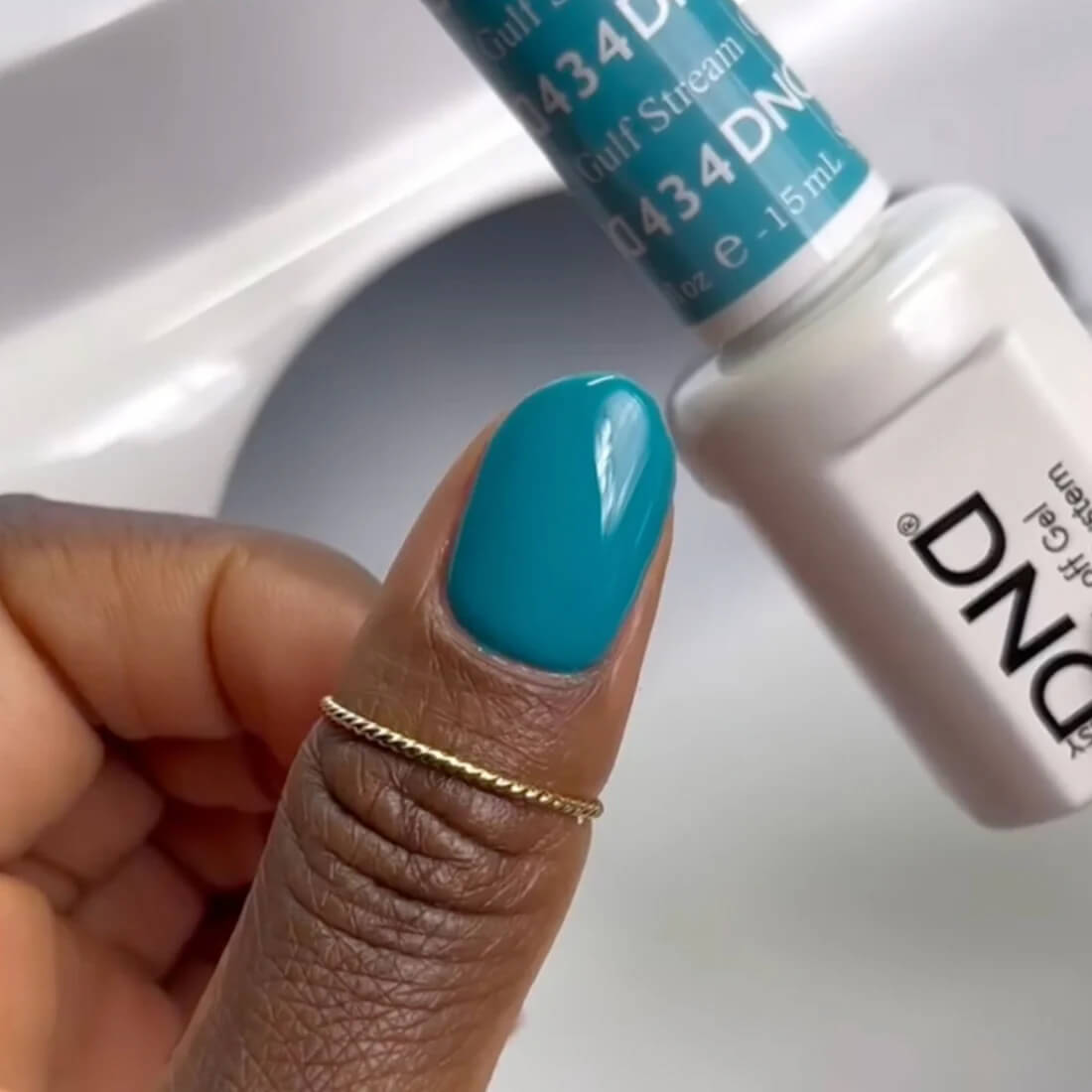 DND Gel Polish ONLY - #434 Gulf Stream