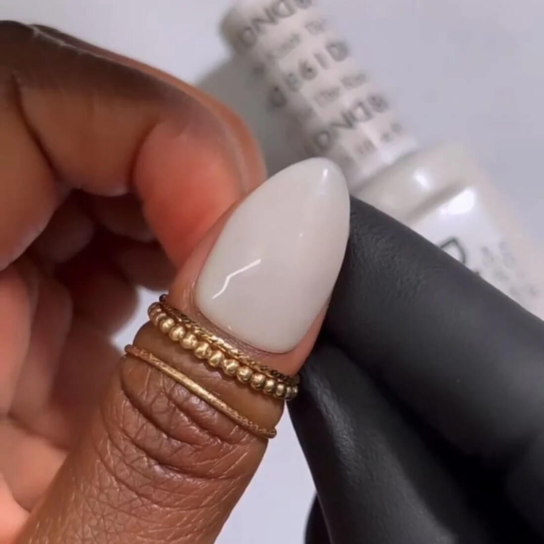 DND Gel Polish ONLY - #861 Tie The Knot