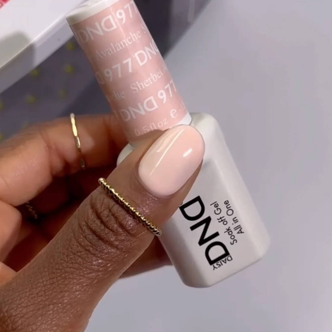 DND Gel Polish & Matching Nail Lacquer #977 Sherbet Avalanche