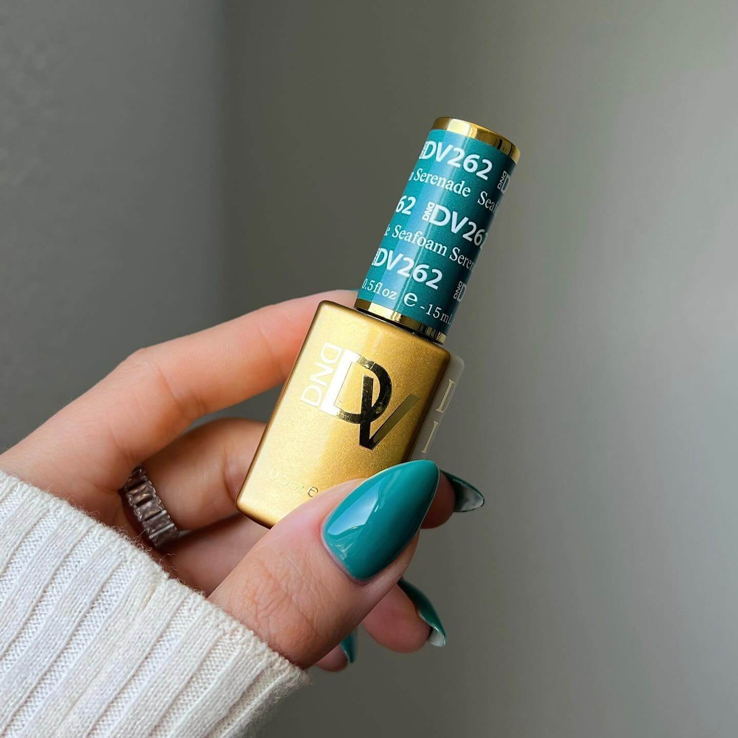 Diva Duo 1 Nail Lacquer + 1 Gel Polish - #262 Seafoam Serenade