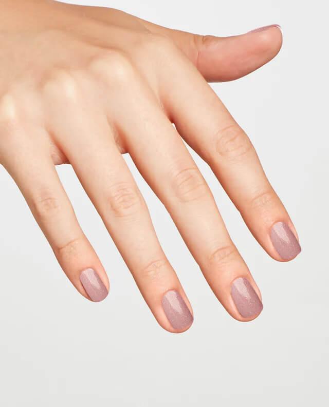 OPI Soak Off Gel Polish 0.5 Oz - GC D50 Quest for Quartz