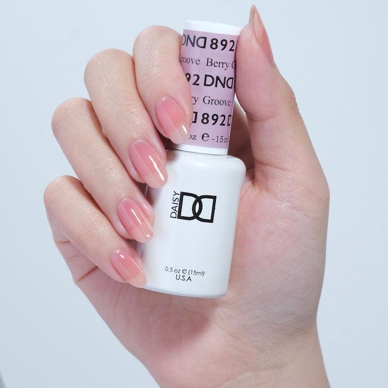 DND Gel Polish & Matching Nail Lacquer #892 Berry Groove