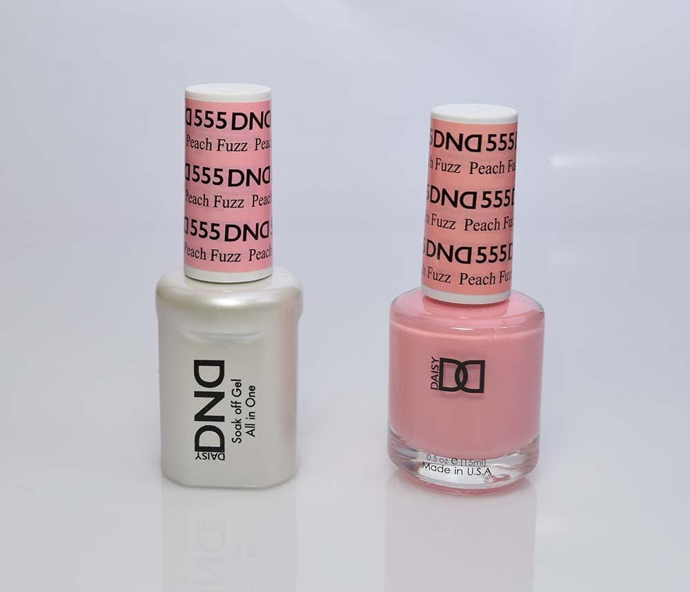 DND - Soak Off Gel Polish & Matching Nail Lacquer Set - #555 PEACH FUZZ